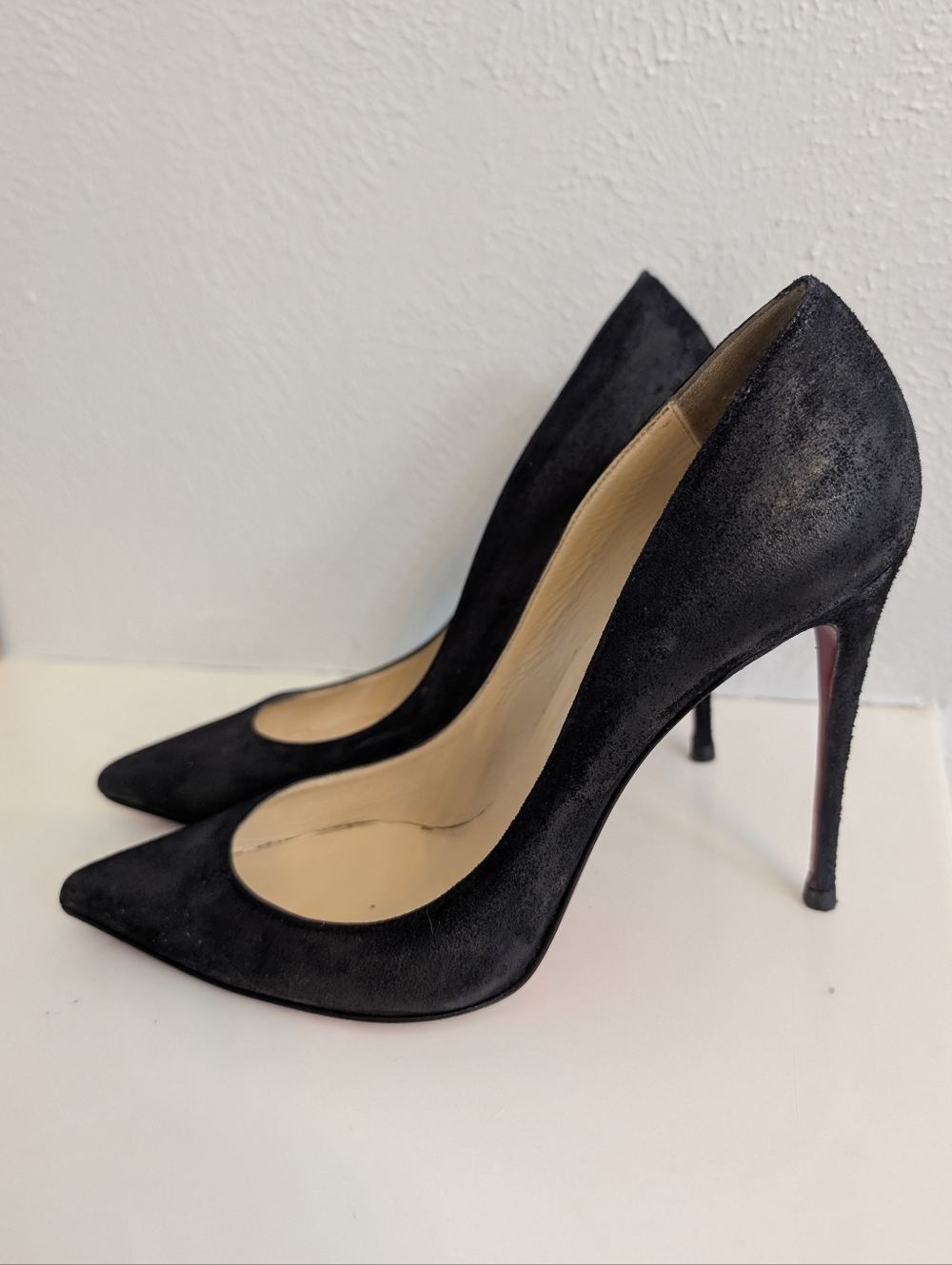 Black Suede Pointed-Toe Stiletto Pumps - Women's